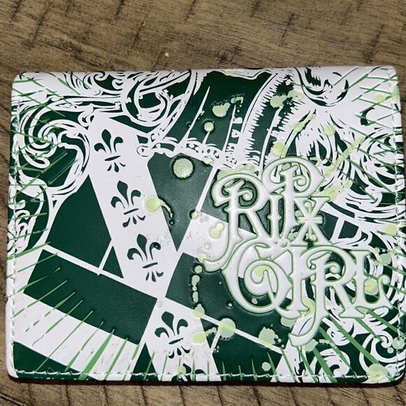 RipXGirl🏄🏻♀️ Florentine Waves🌊 Lightweight EasytoCarry Vegan🌱Wallet DL … - Picture 15 of 17